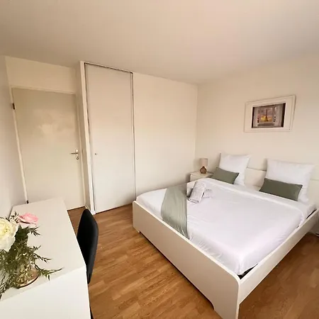 Apartment T3, Stade De France, Paris Et Parking